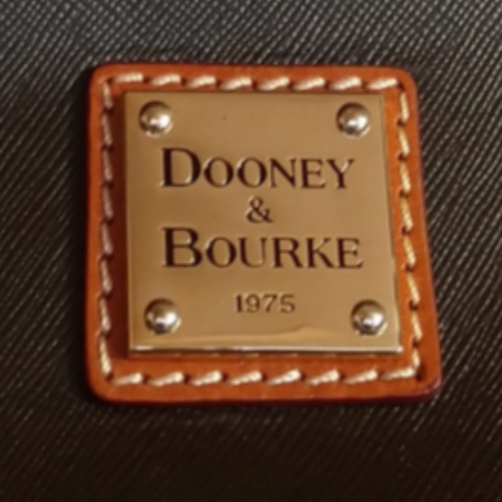 Dooney & Bourke - Large Shopper (Tote) New